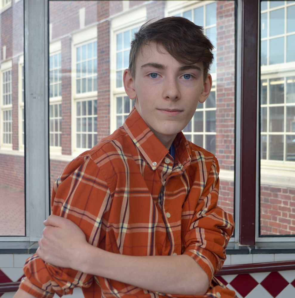 Edward Lundquist - Named a National Medalist in the 2022 Scholastic Art & Writing Award for his work titled Sky Tree